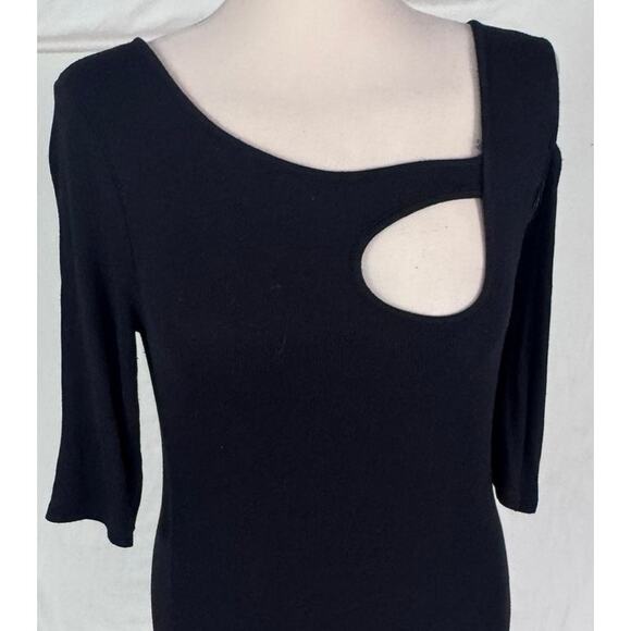 GOLDRAY Garima Black Asymmetric Cutout Cold Shoulder Top Small - Picture 2 of 8